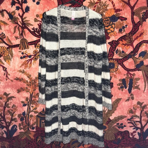 Long Grey Scale Knit Striped Cardigan - Picture 1 of 3
